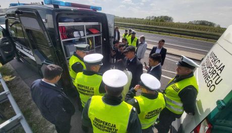 Region Uzbekistańscy inspektorzy nadzoru transportu z wizytą w Polsce 