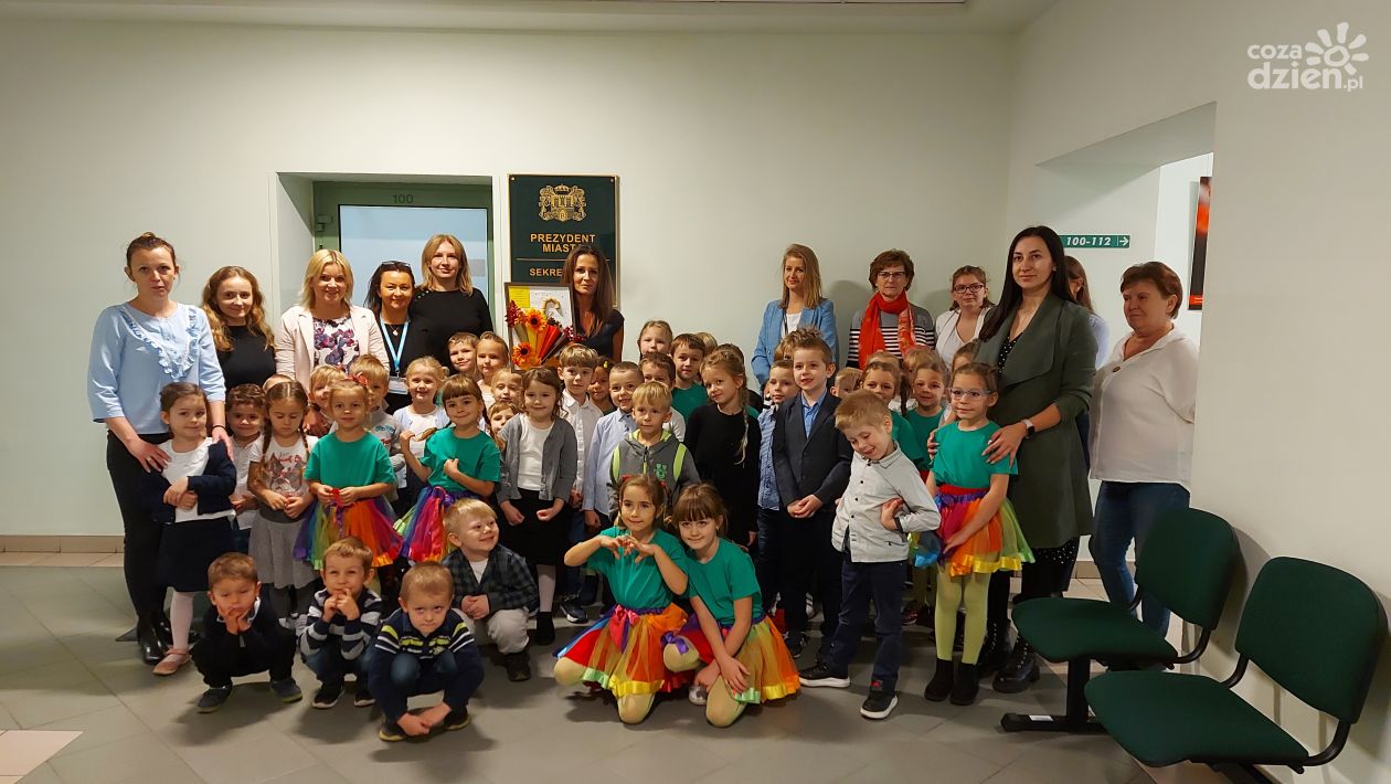 Przedszkolaki odwiedziły Urząd Miejski w Radomiu