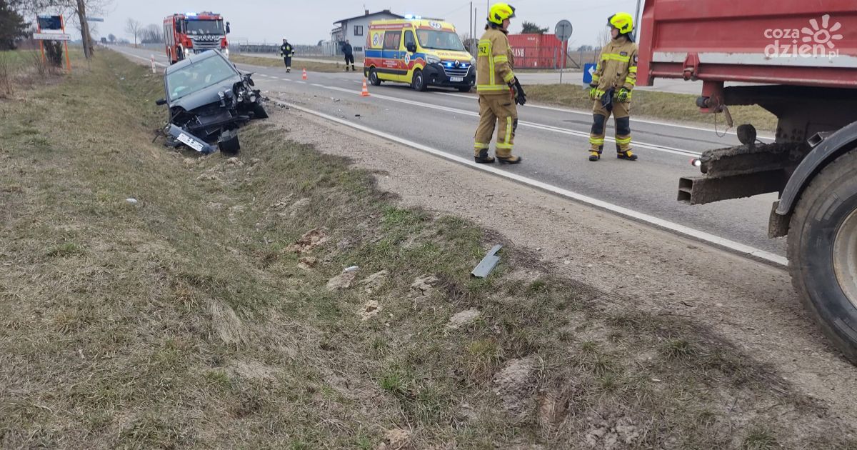 Wypadek Na Ul Radomskiej W Wierzbicy