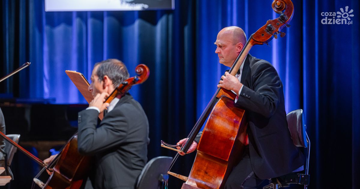 Radomska Orkiestra Kameralna Inauguracja Sezonu Zdj Cia