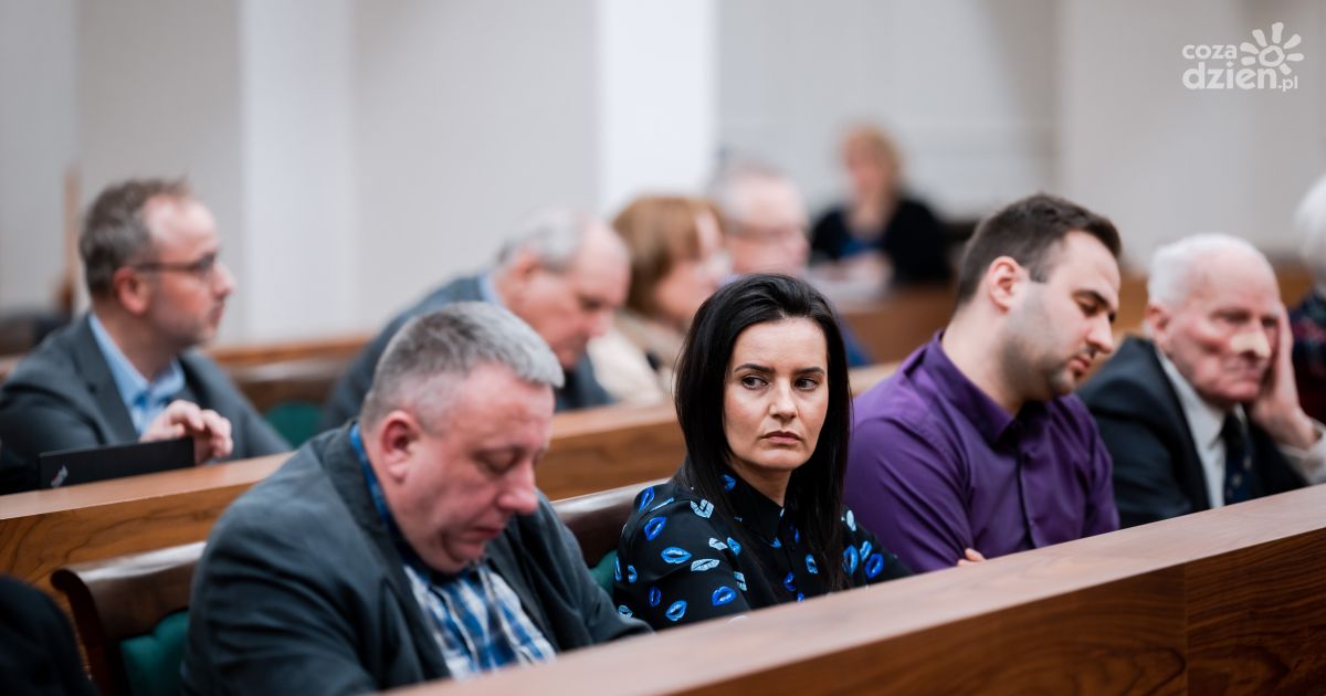 CIX nadzwyczajna sesja Rady Miejskiej w Radomiu zdjęcia