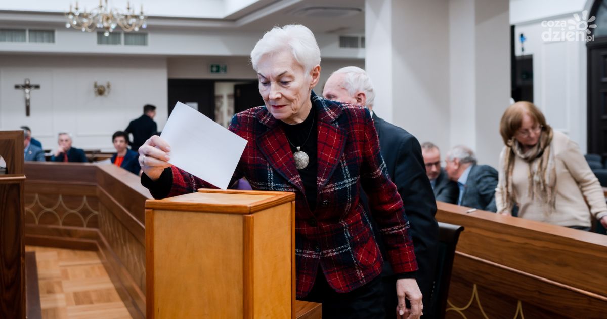 CIX nadzwyczajna sesja Rady Miejskiej w Radomiu zdjęcia