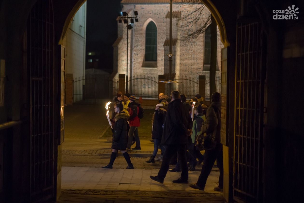 Droga Krzyżowa od kościoła św. Jana – Fara do Katedry Opieki Najświętszej Maryi Panny