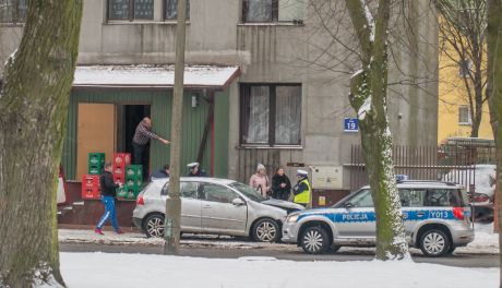 Aktualizacja.Wypadek na ul. Planty. Kierowca uwięziony w aucie