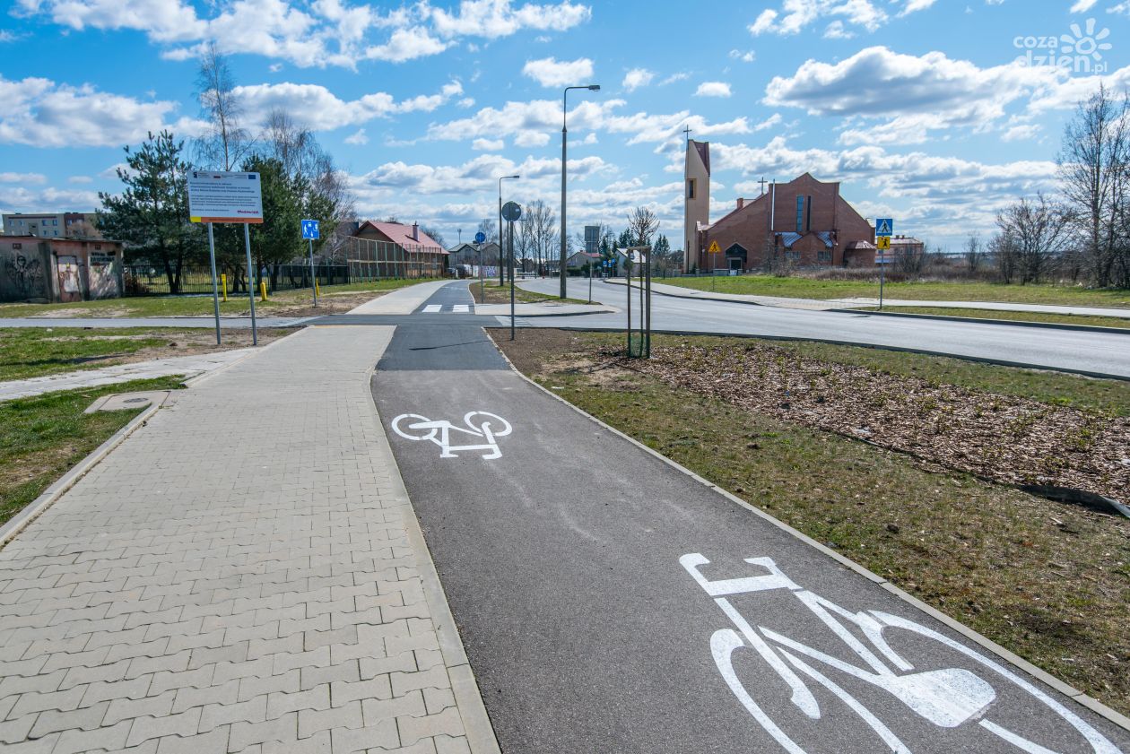 Ścieżka rowerowa wzdłuż ul. Św. Brata Alberta ukończona (zdjęcia)