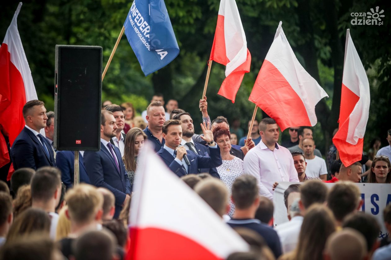 Bosak: Jestem bardziej konserwatywny od Dudy