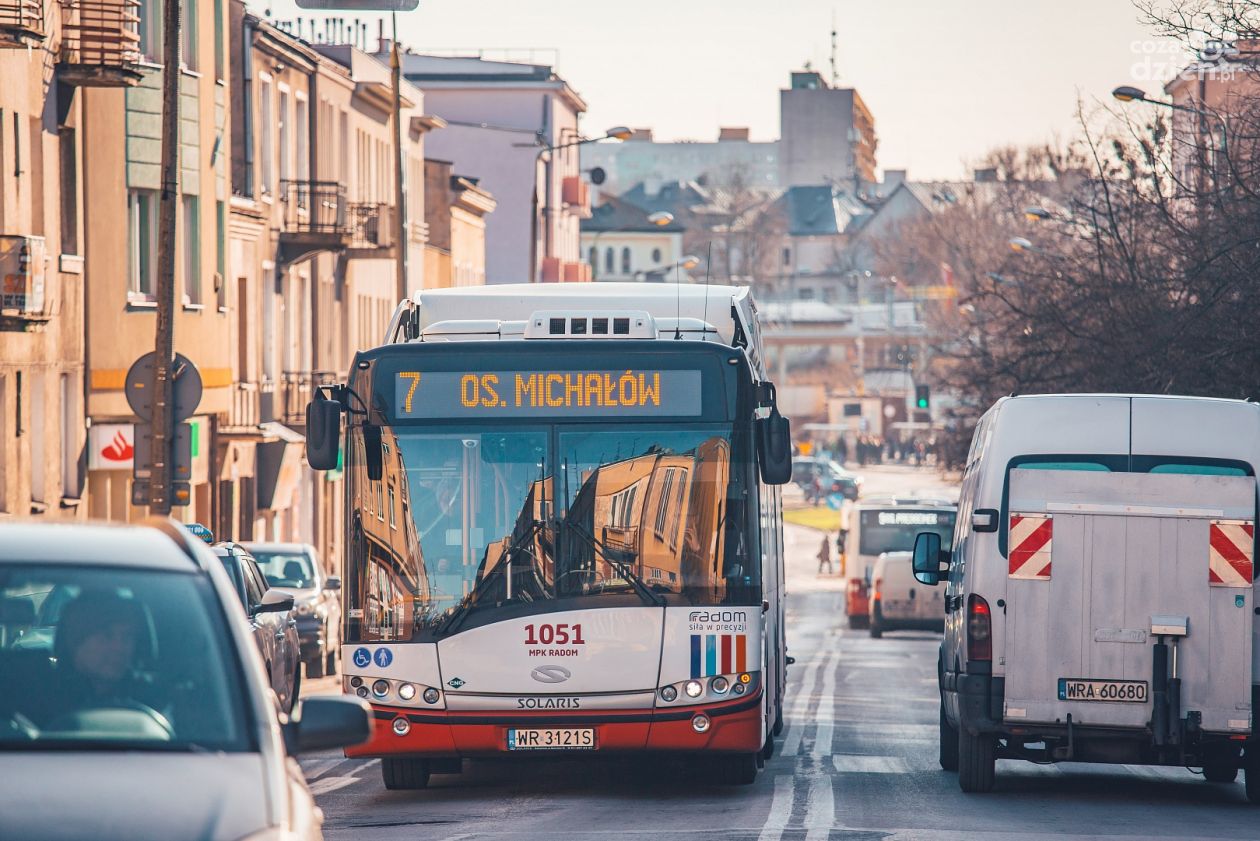 Medycy dalej z bezpłatną komunikacją