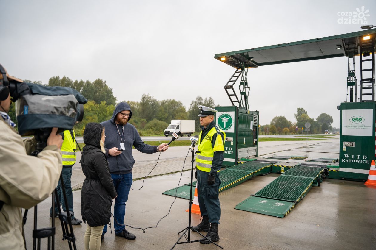 Nowe urządzenia do kontroli dla Inspekcji Transportu Drogowego (zdjęcia)