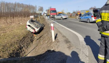 Trzy auta zderzyły się pod Grójcem 