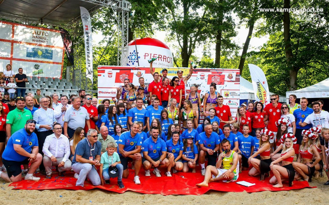 Zbliża się Lewiatan Mazovia Beach Ball 