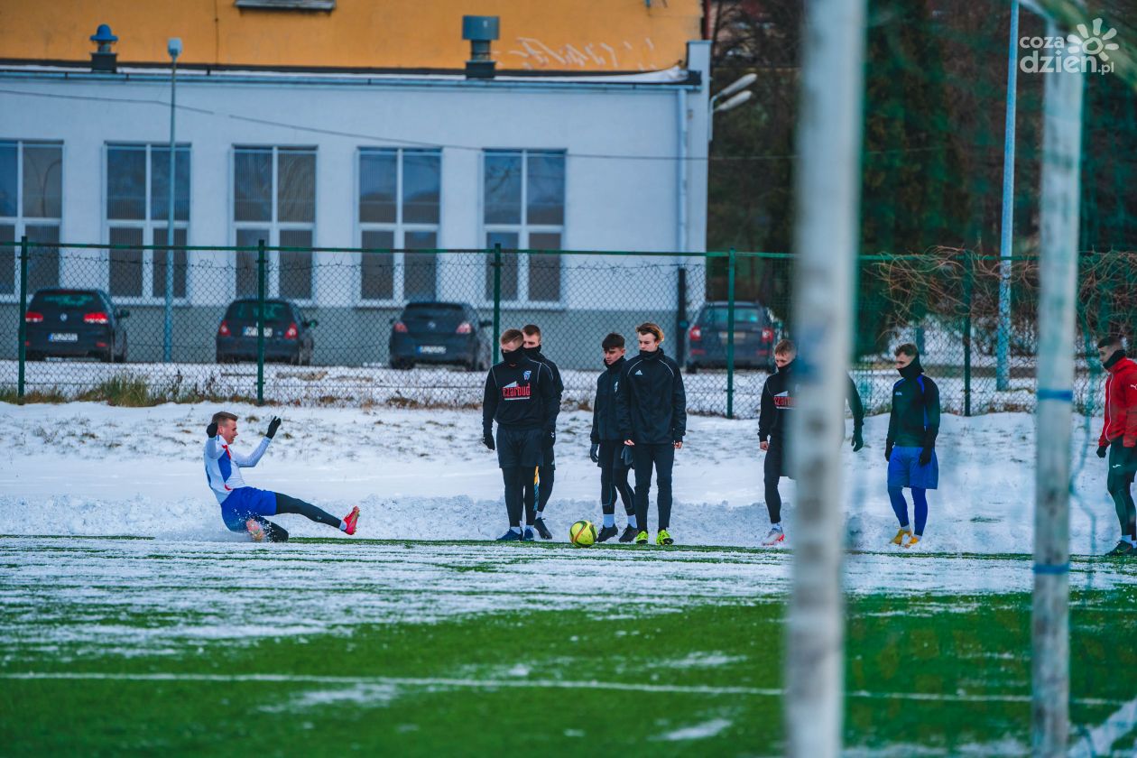 Mecz Pilicy z Bronią pod znakiem zapytania