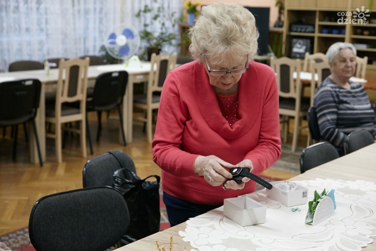 Opaski medyczne dla seniorów z Przysuchy