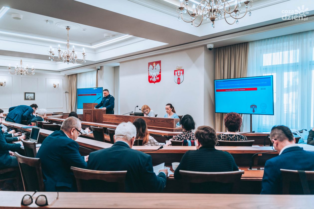 LXXVI sesja Rady Miejskiej w Radomiu (zdjęcia)