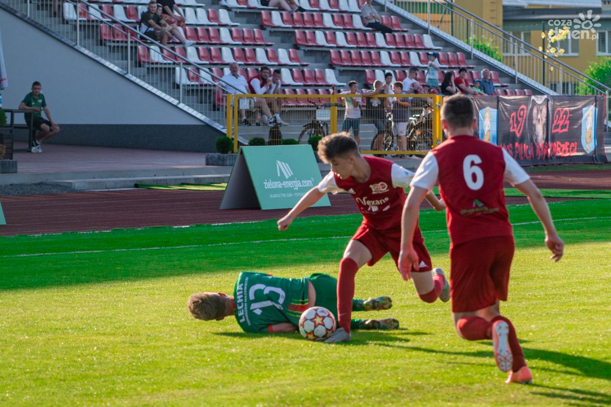 Druga kolejka dla Pilicy Białobrzegi i Oskara Przysucha. Inauguracja 5. ligi