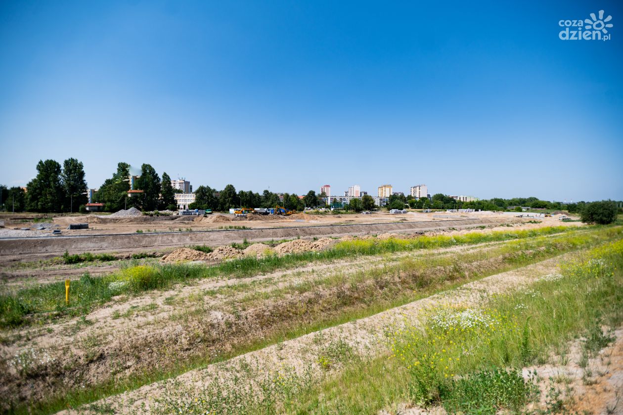 Polder zalewowy na Potoku Północnym w Radomiu. Zaawansowane prace (zdjęcia)