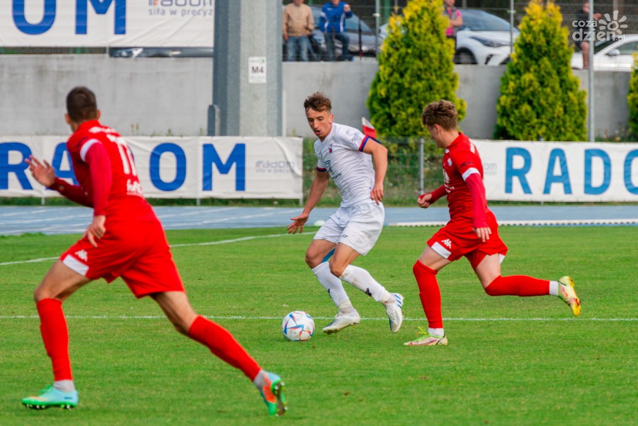 3. liga - Nie lubią półśrodków. Ursus Warszawa w piątek podejmie Broń Radom