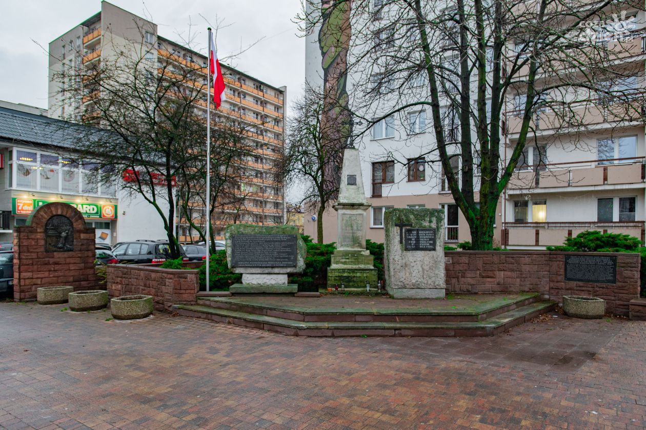 Spacerkiem po mieście. Pomnik Ludzi Skrzywdzonych, Pomnik Radomskiego Czerwca 1976