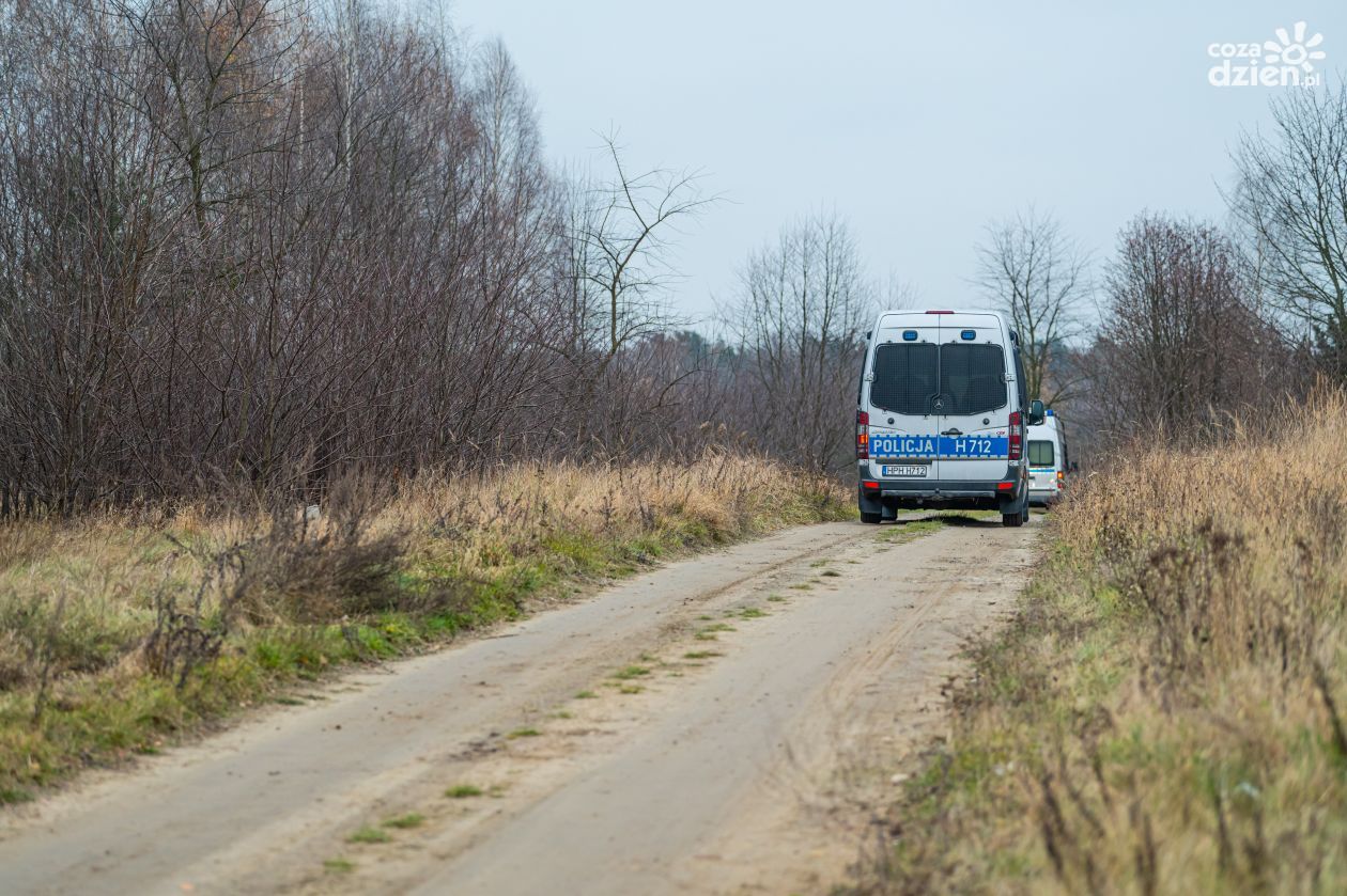 Zwłoki przy drodze w Wierzbicy. Nowe fakty 