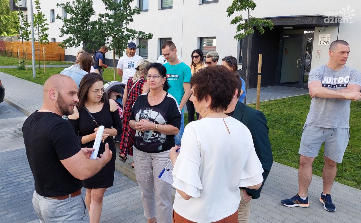 Brak konkretów. Lokatorzy Mieszkań Plus protestują