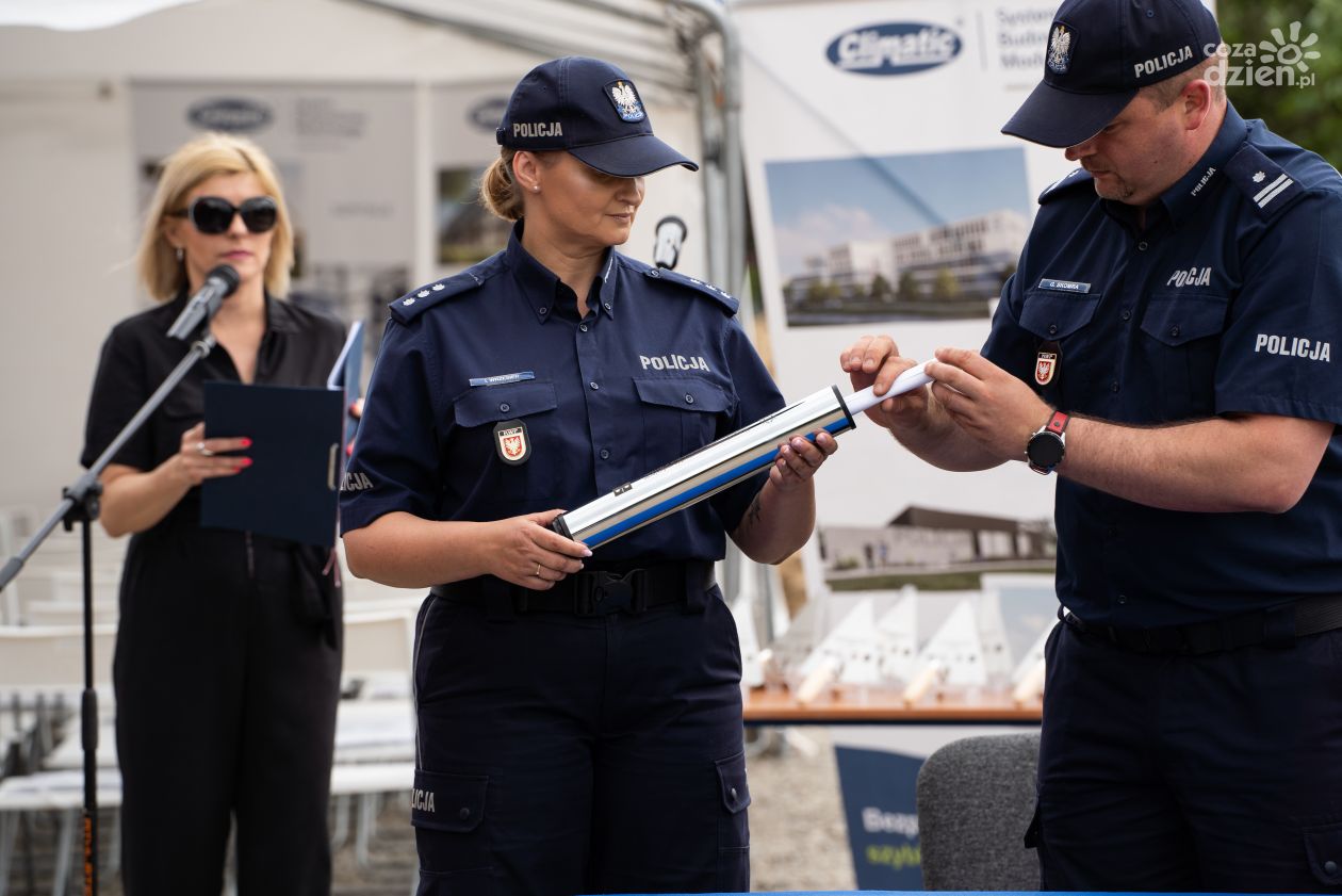 Wmurowanie aktu erekcyjnego pod budowę posterunku policji w Goździe (zdjęcia)