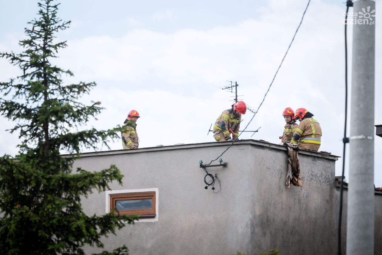 Pożar w domu przy ul. Wojska Polskiego (zdjęcia)