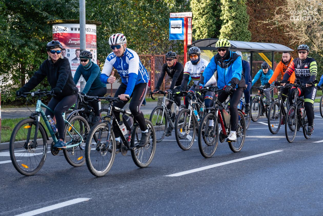 Rowerzyści pokonali dystans 106,2 km. Za nami Co Za Jazda! Ultra