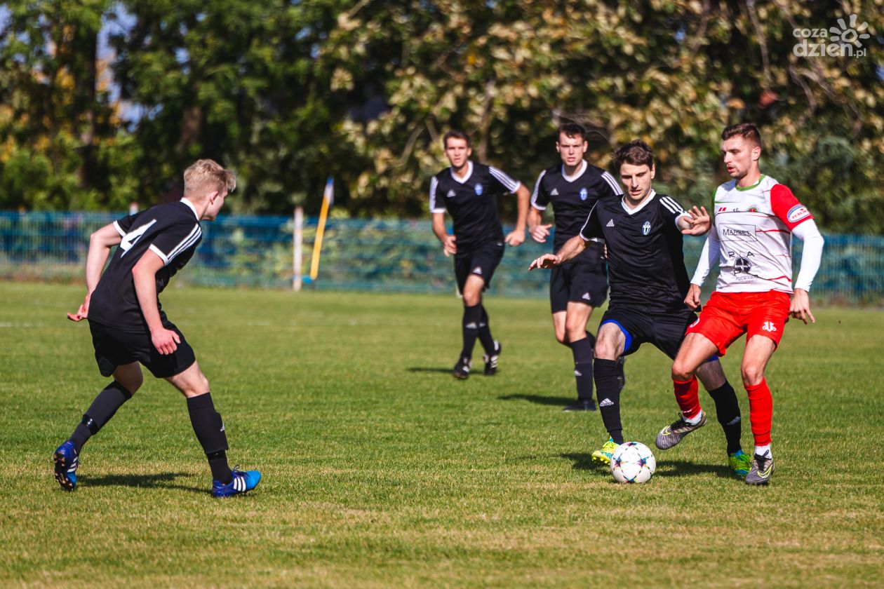 Tymex Liga Okręgowa: Orzeł Wierzbica - Powiślanka Lipsko (zdjęcia)