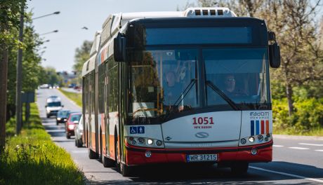 Zmiany w rozkładzie dwóch linii komunikacji miejskiej