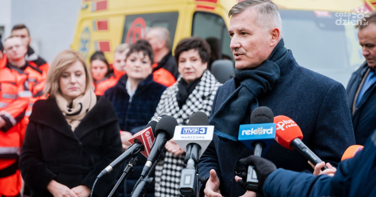 Konferencja Prasowa W Radomskiej Stacji Pogotowia Ratunkowego W Radomiu ...