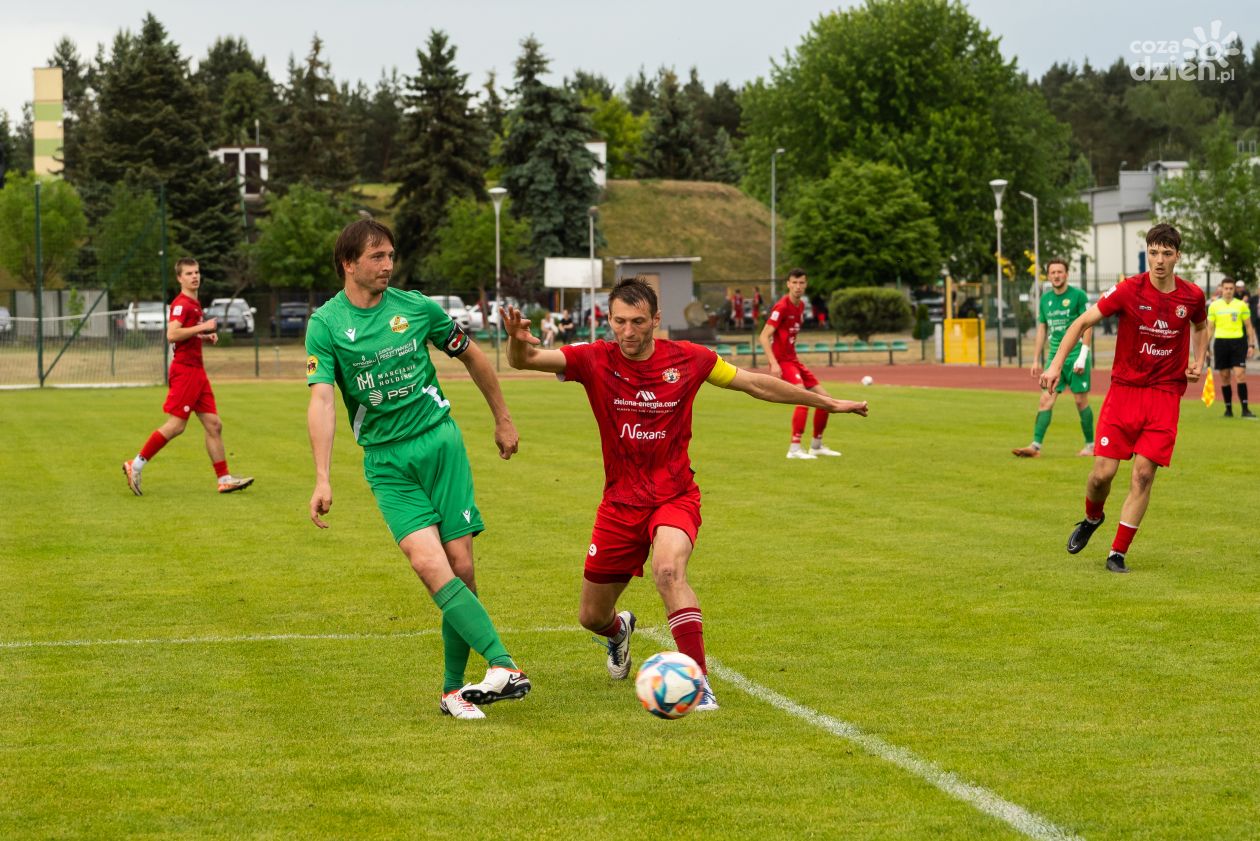 III Liga: Pilica Białobrzegi - Lechia Tomaszów Mazowiecki (zdjęcia)