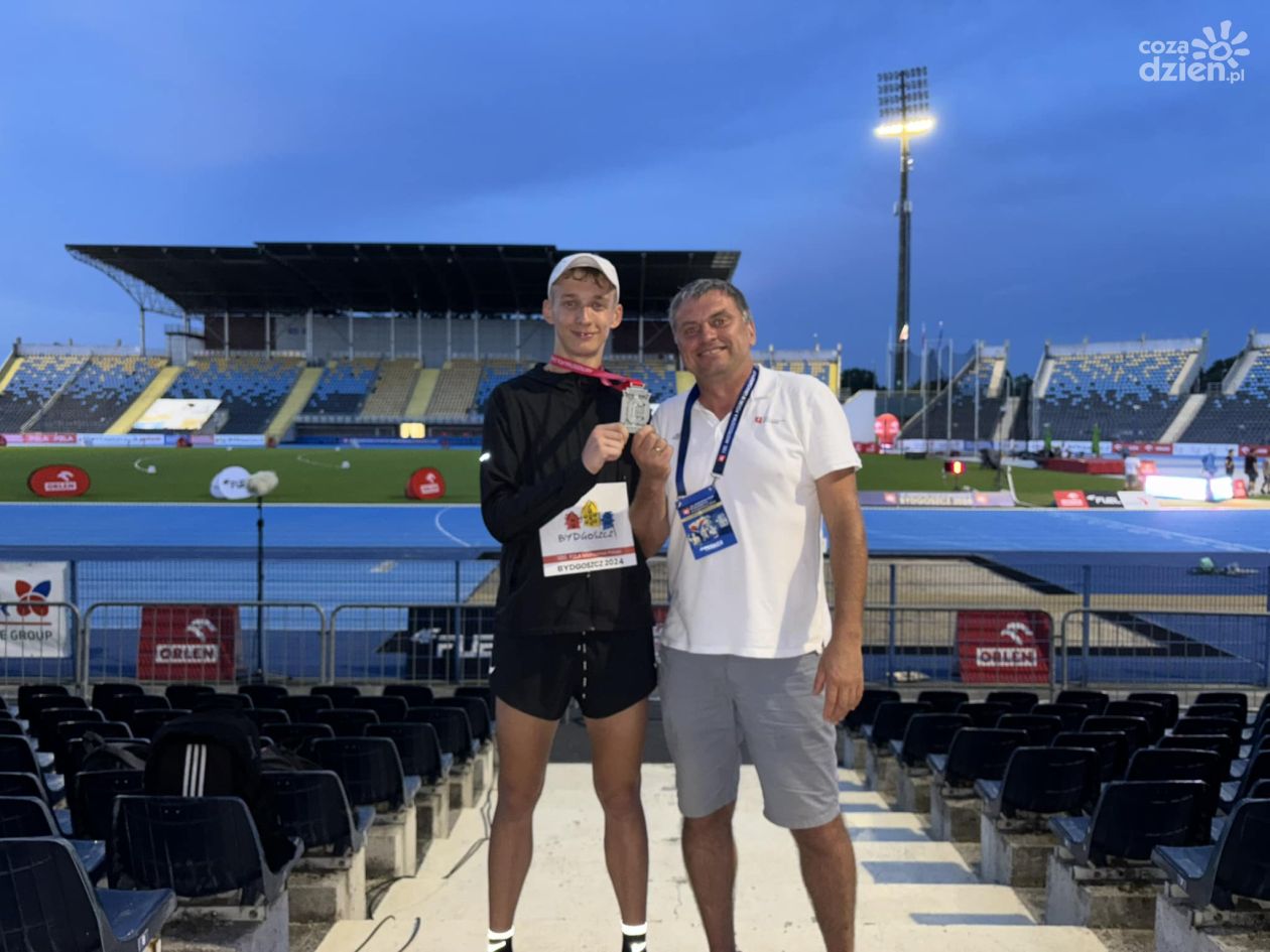 Adam Bajorski wicemistrzem Polski w biegu na 3000 metrów z przeszkodami! 