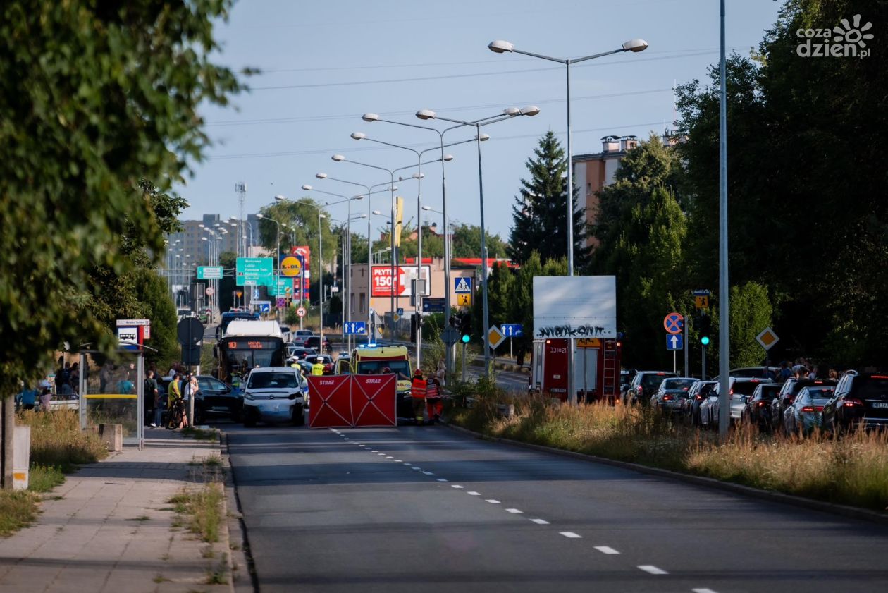 [AKTUALIZACJA] Śmiertelne potrącenie na ul. Mariackiej