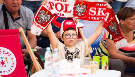 Rodzinna Strefa Kibica w Kamienicy Deskurów - Mecz Polska - Francja (zdjęcia)