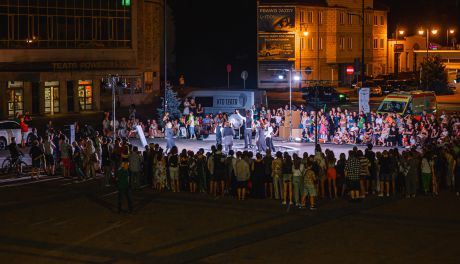 Ulica Teatralna - teatr KTO na placu Jagiellońskim (zdjęcia)