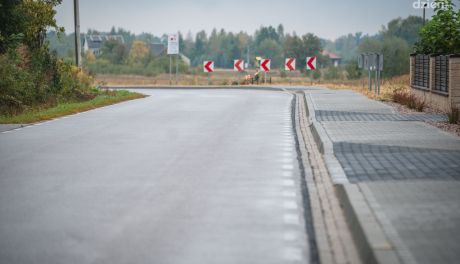 W Dąbrówce Nagórnej powstał nowy chodnik