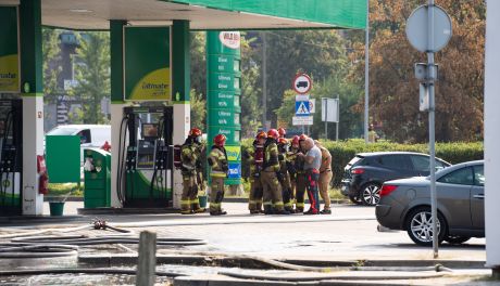 Wyciek gazu na stacji paliw! Ul. Kelles-Krauza zablokowana