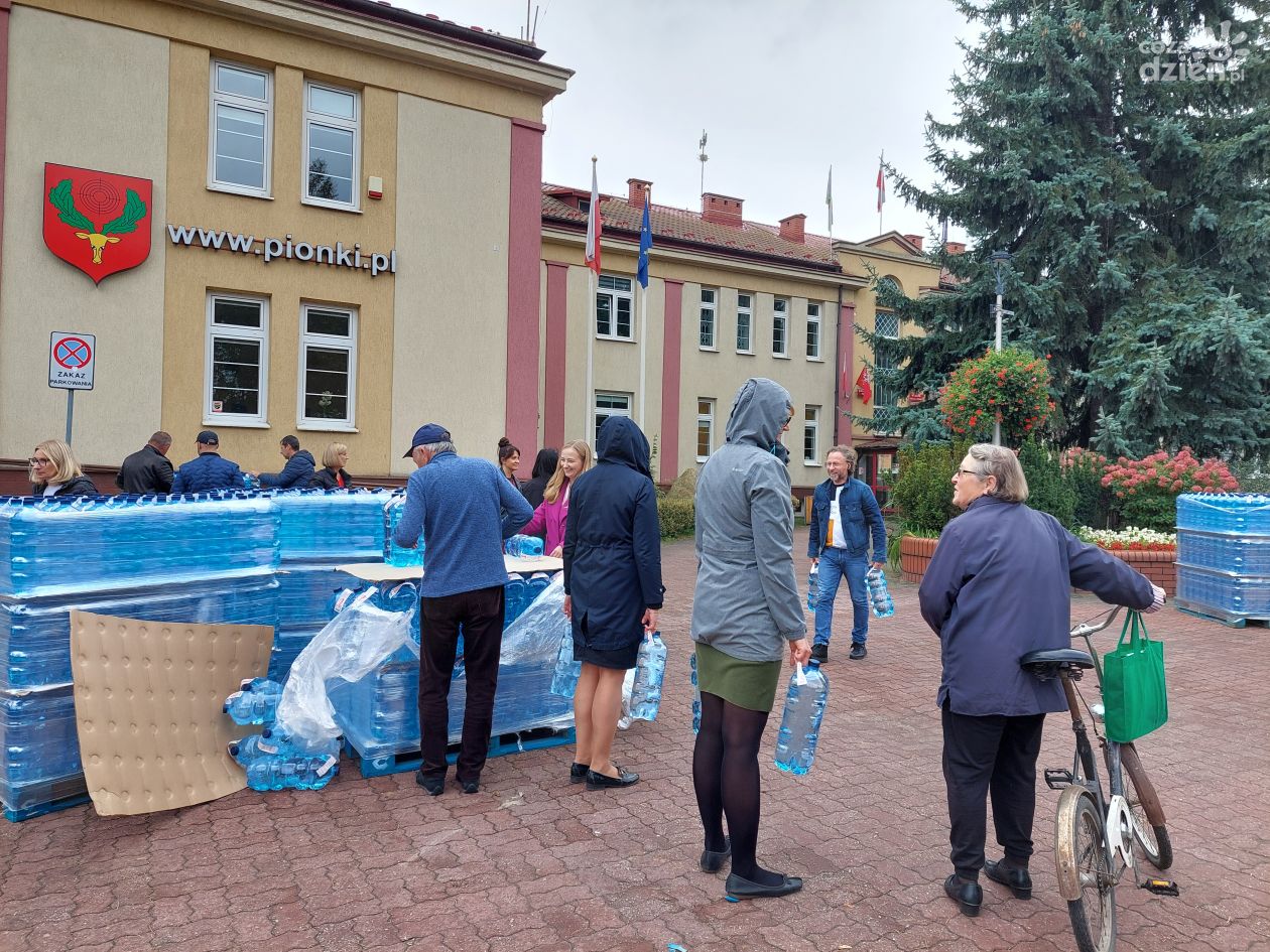 Pionki bez wody na weekend. Trwa oczekiwanie na wyniki badań