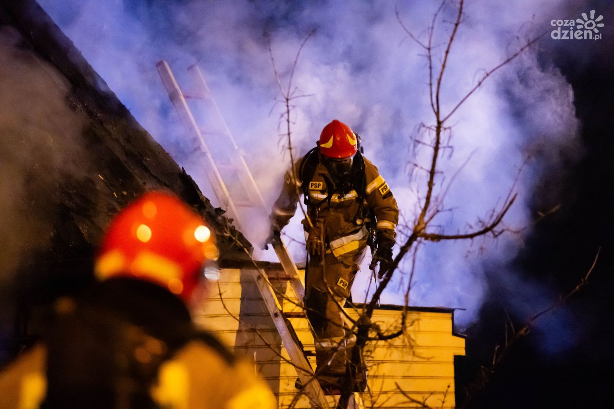 Pożar pustostanu przy ul. Kieleckiej (zdjęcia)