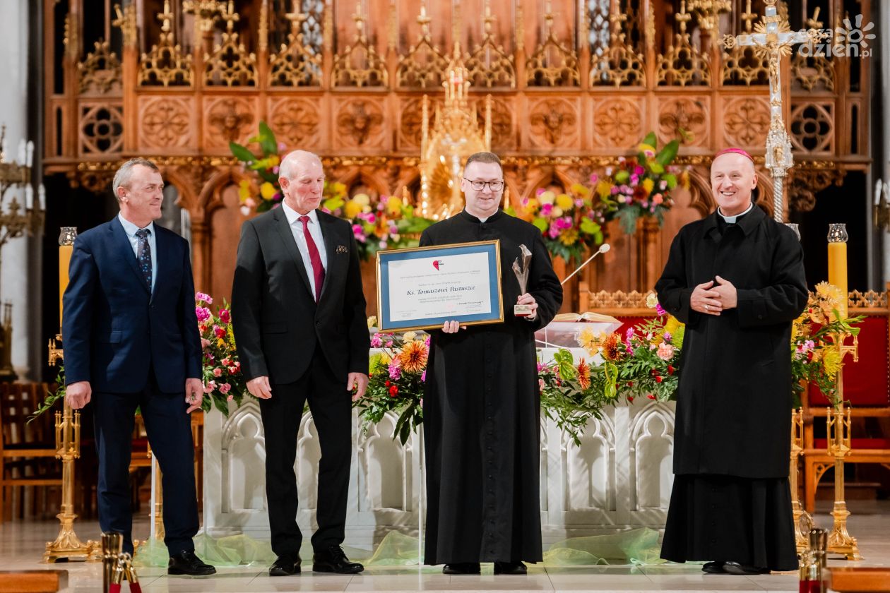 Wręczenie nagrody Viventi Caritate (zdjęcia)