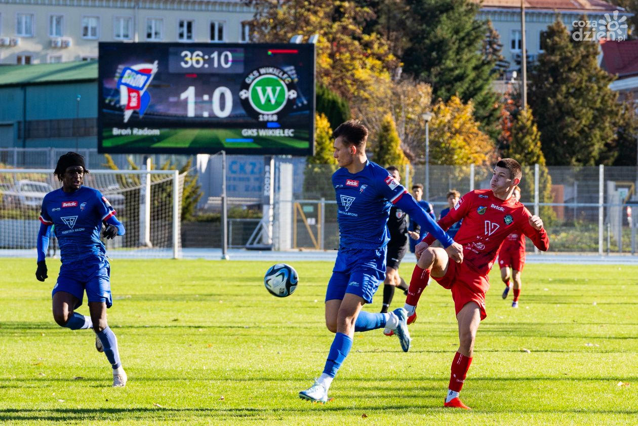 Betclic III liga: Broń Radom - GKS Wikielec (zdjęcia)