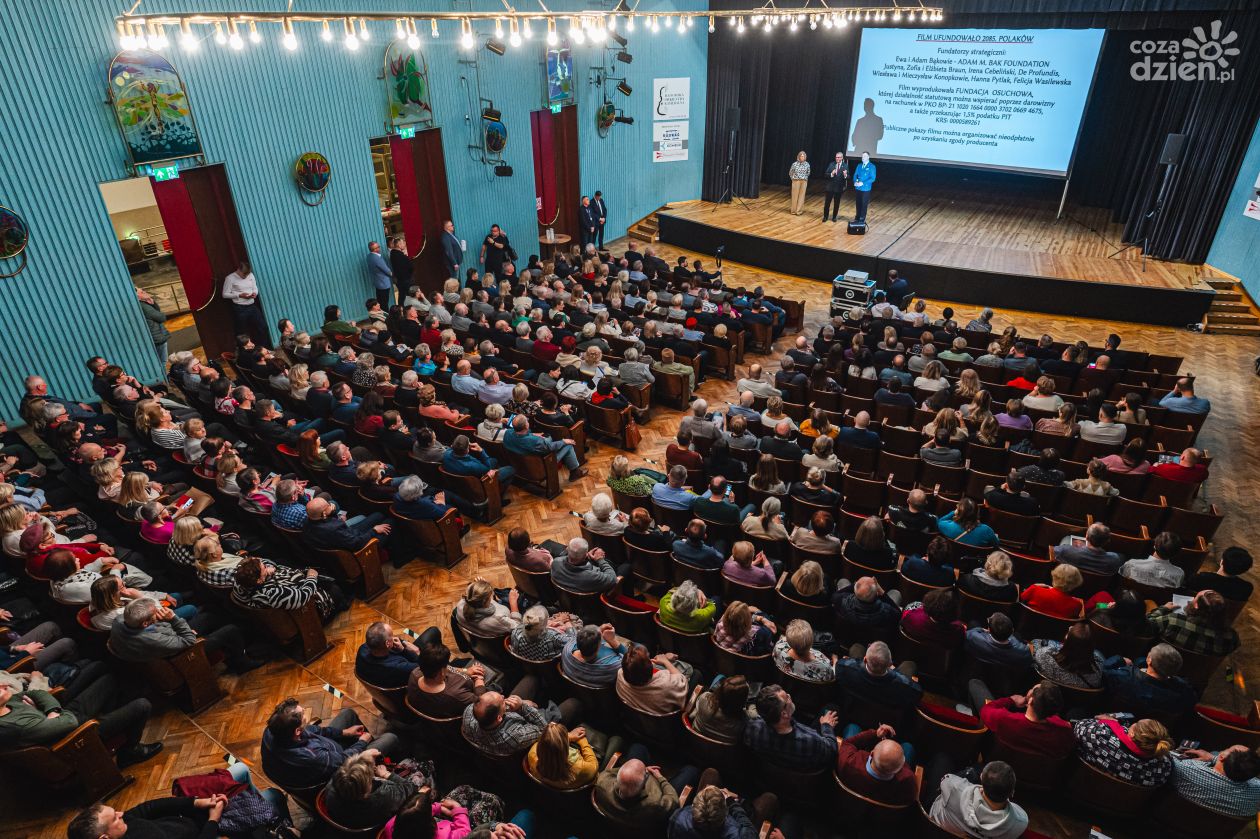 Pokaz filmu Grzegorza Brauna 