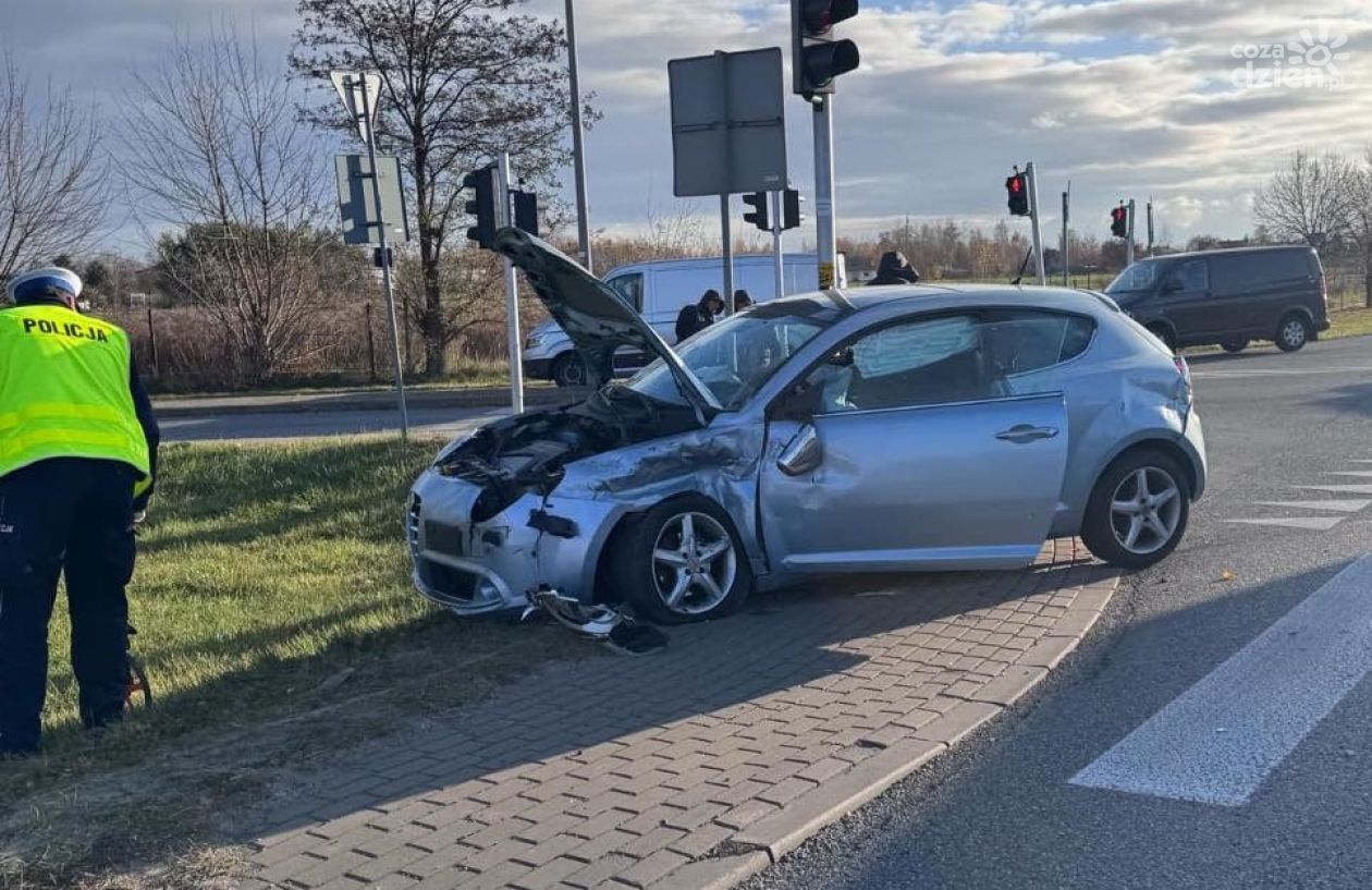 Wypadek koło Jedlińska