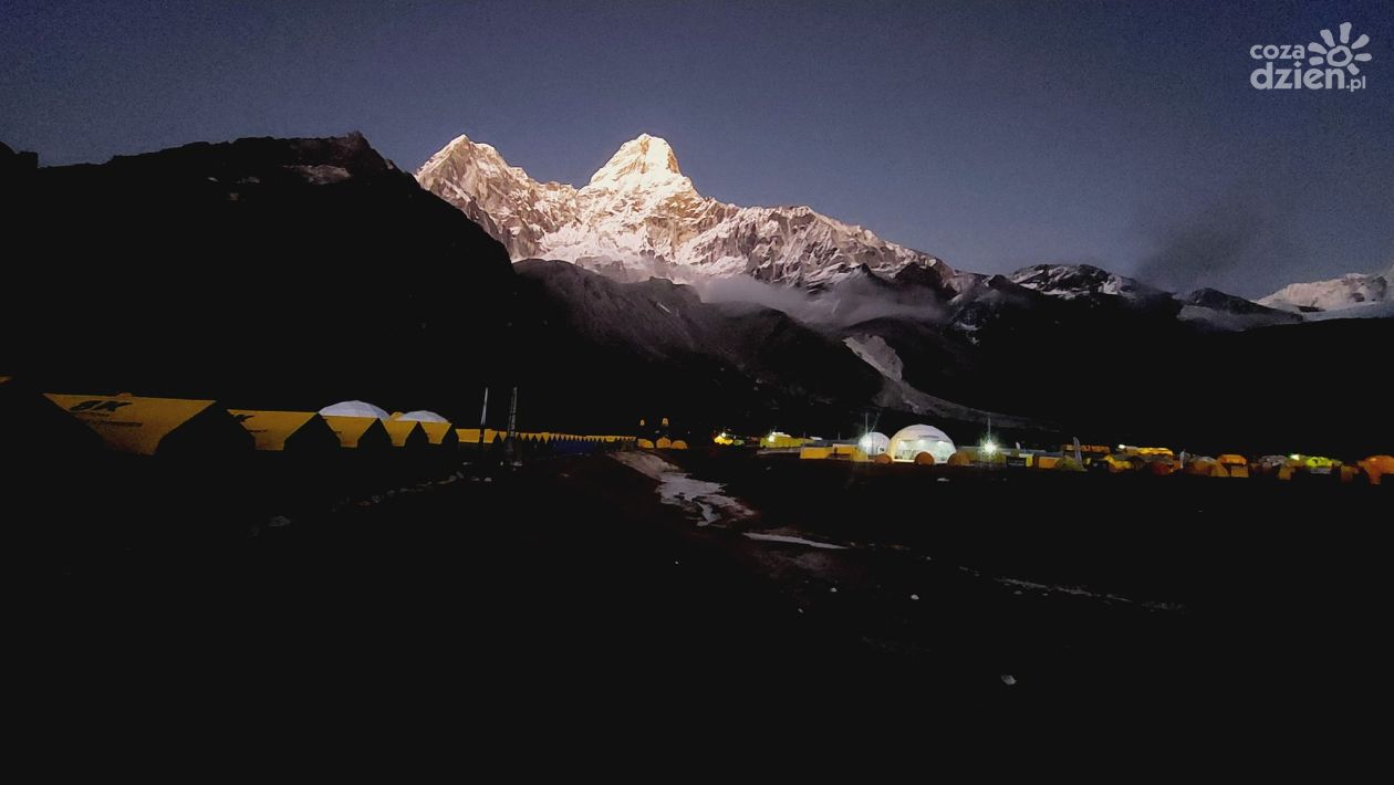 Świat z poziomu 6812 m n.p.m. Opowieść o Ama Dablam 