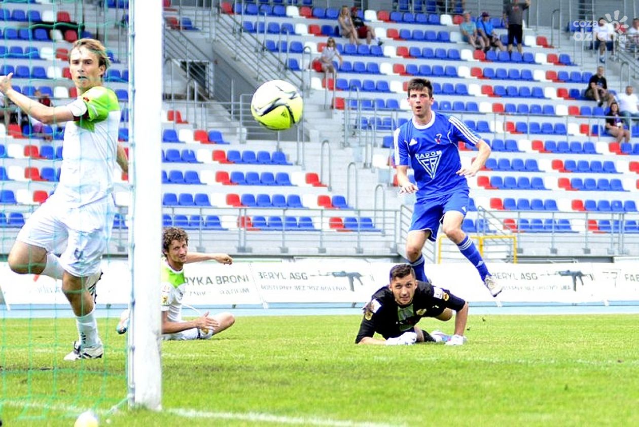 BROŃ RADOM - LECHIA TOMASZÓW MAZOWIECKI