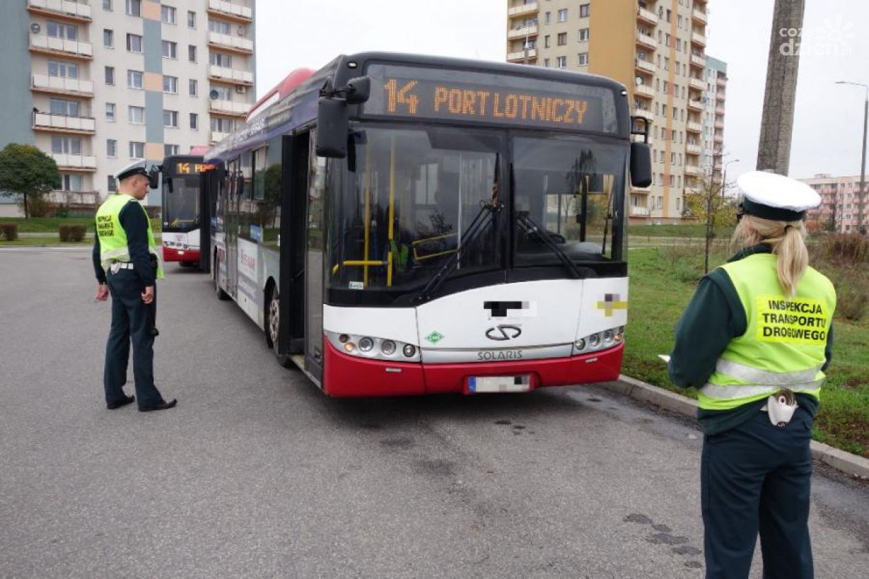 Zatrzymano 12 dowodów rejestracyjnych